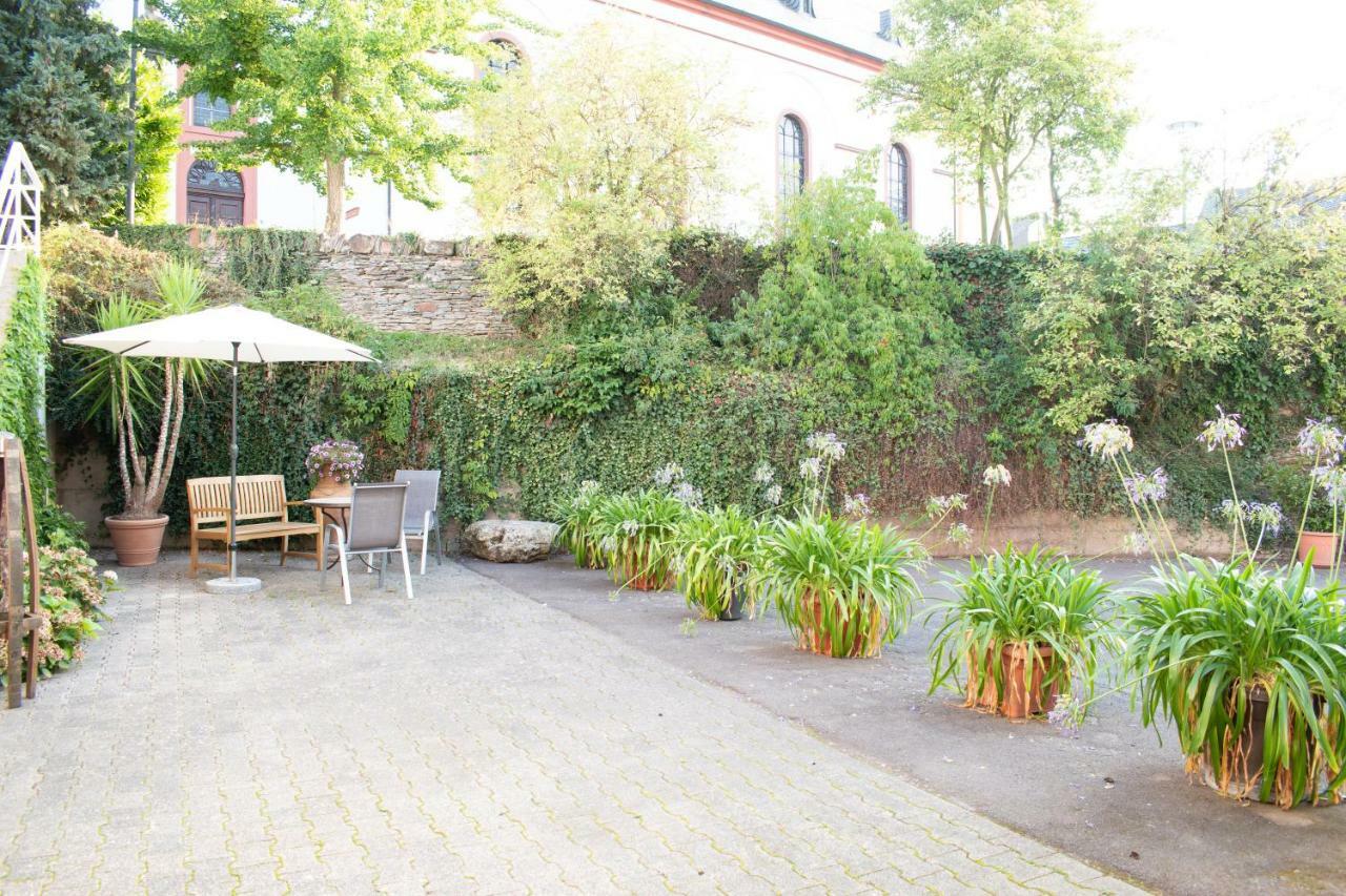 Weingut Johanneshof Minheim Экстерьер фото